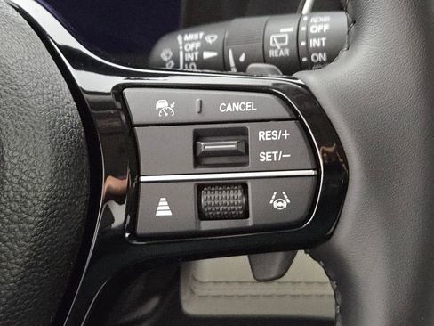 New 2026 Honda Pilot Touring image 14