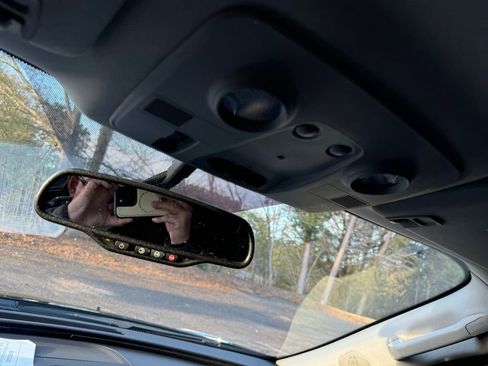 Used 2017 Buick Enclave Leather image 29