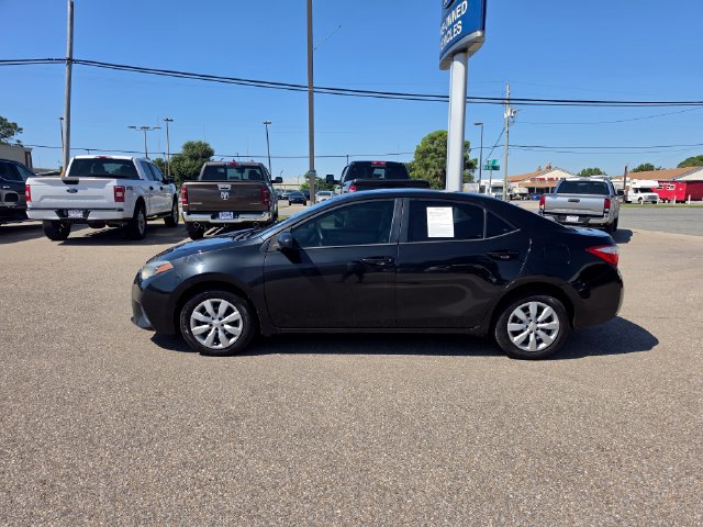 Used 2015 Toyota Corolla LE FWD image 6