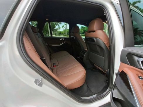 Used 2025 BMW X5 sDrive40i w/ Parking Assistance Package RWD image 18