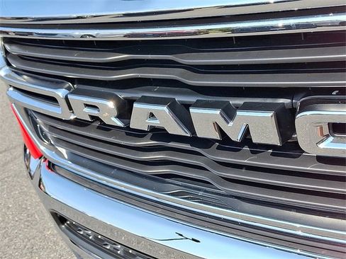 Used 2021 RAM 1500 Big Horn image 27