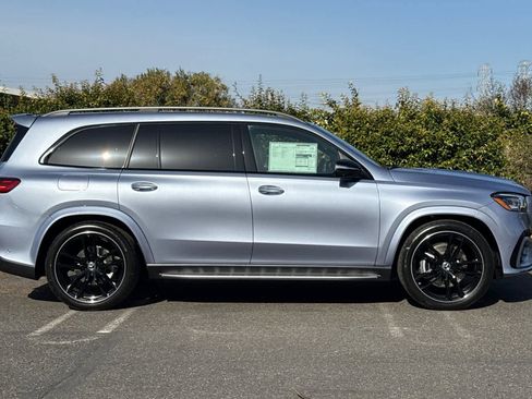 New 2026 Mercedes-Benz GLS 450 GLS 450 image 2