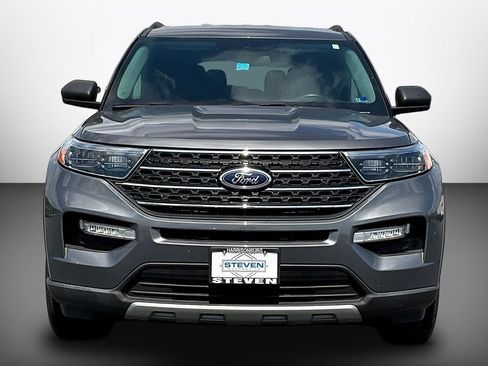 Certified 2023 Ford Explorer XLT w/ Equipment Group 202A AWD/4WD image 2