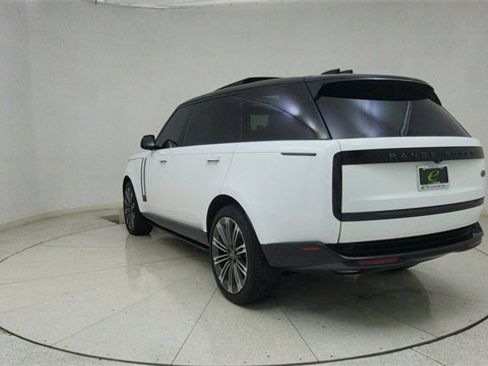 Used 2023 Land Rover Range Rover Long Wheelbase Autobiography image 71