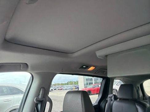 Used 2018 Honda Odyssey Elite image 8