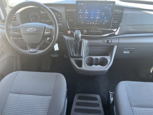 Used 2024 Ford Transit 350 XLT RWD image 29
