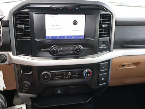 Used 2023 Ford F150 XLT RWD image 14