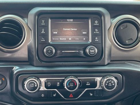 Used 2020 Jeep Gladiator Sport w/ Quick Order Package 24S AWD/4WD image 24