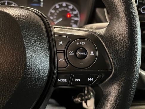 Used 2023 Toyota Corolla LE image 23