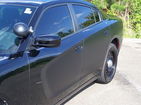 Used 2019 Dodge Charger Police image 16