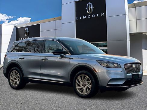 Certified 2022 Lincoln Corsair FWD image 1