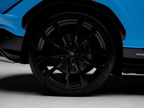 Used 2024 Lamborghini Urus S image 38