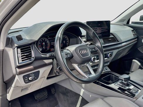 Used 2024 Audi Q5 2.0T Premium Plus AWD/4WD image 9