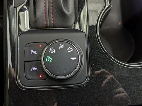 Used 2024 Chevrolet Blazer RS AWD/4WD image 13