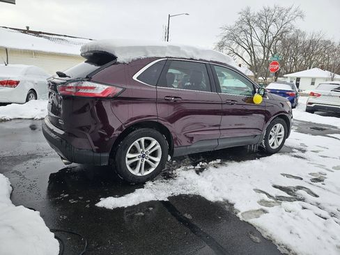Used 2020 Ford Edge SEL w/ Cold Weather Package image 10