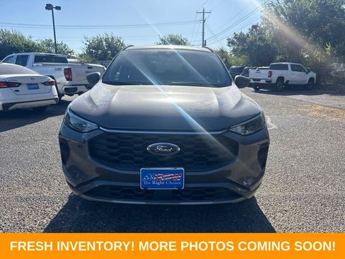 Used 2024 Ford Escape ST-Line FWD image 2