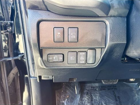 Used 2023 Toyota Tacoma TRD Sport w/ Advanced Technology Package AWD/4WD image 10