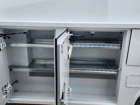 Used 2024 Ford E-350 and Econoline 350 Super Duty w/ Power Windows & Locks Group RWD image 25