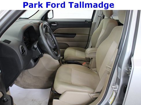 Used 2017 Jeep Patriot Sport w/ Power Value Group image 13