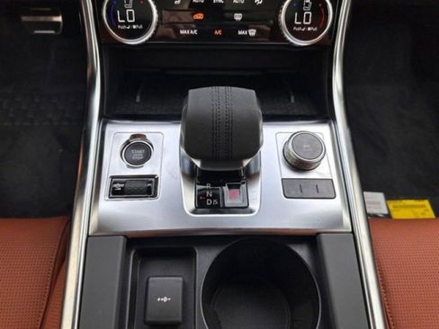 New 2024 Jaguar XF R-Dynamic SE image 31