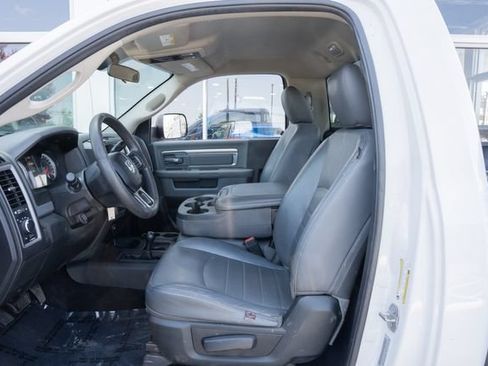 Used 2018 RAM 3500 Tradesman w/ Chrome Appearance Group AWD/4WD image 22