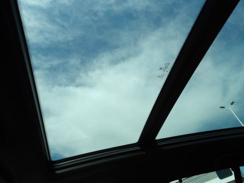 Used 2019 BMW X5 xDrive40i w/ M Sport Package image 22