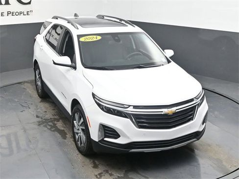 Used 2024 Chevrolet Equinox LT w/ LPO, Floor Liner Package image 46