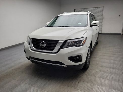 Used 2019 Nissan Pathfinder SV FWD image 15