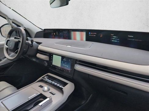 Used 2025 Lincoln Navigator L Reserve AWD/4WD image 25