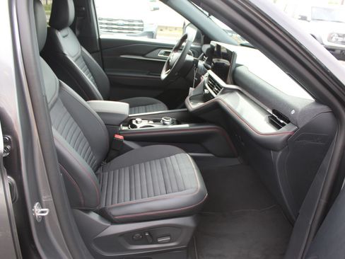 New 2026 Ford Explorer ST-Line AWD/4WD image 14
