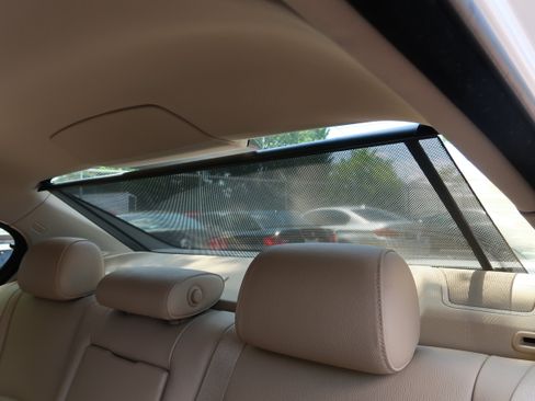 Used 2011 BMW 528i Sedan RWD image 34