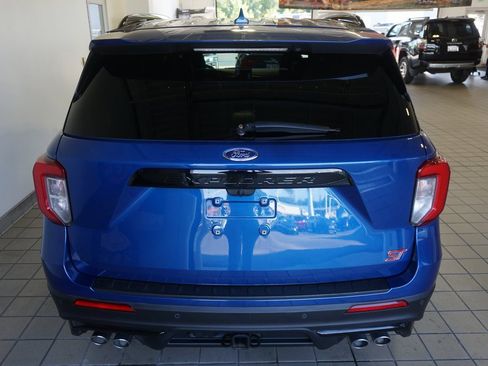 Used 2020 Ford Explorer ST w/ Premium Technology Package image 17