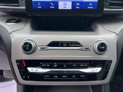 Used 2023 Ford Explorer XLT w/ Equipment Group 202A image 32