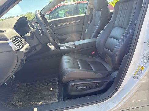 Used 2022 Honda Accord Sport Special Edition image 11