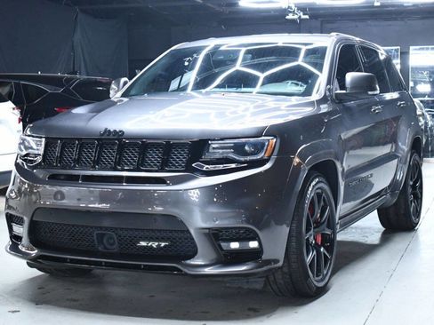 Used 2021 Jeep Grand Cherokee SRT AWD/4WD image 6