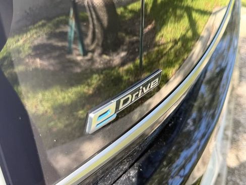 Used 2018 BMW i3 w/ Range Extender RWD image 14