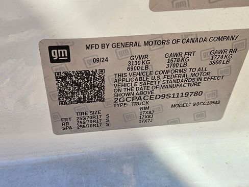 Used 2025 Chevrolet Silverado 1500 LT image 31