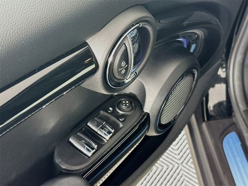 Certified 2023 MINI Cooper S image 17