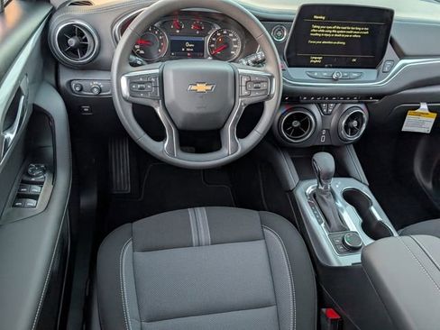 New 2026 Chevrolet Blazer LT FWD image 10