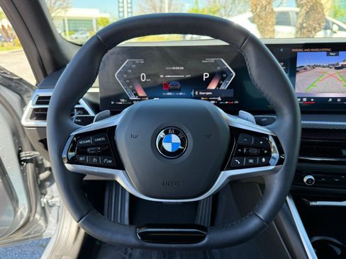 Used 2025 BMW 330i Sedan w/ Premium Package RWD image 24