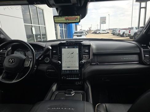 Used 2022 RAM 2500 Limited image 7