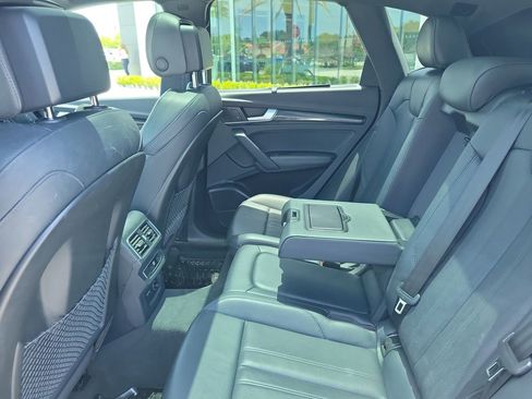 Used 2019 Audi SQ5 Premium Plus AWD/4WD image 16
