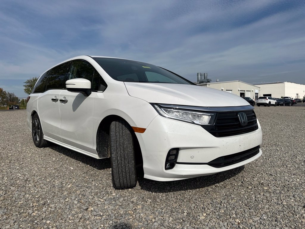 Used 2024 Honda Odyssey Elite image 14