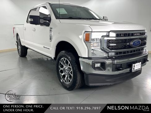 Used 2021 Ford F250 Lariat w/ Lariat Value Package image 4