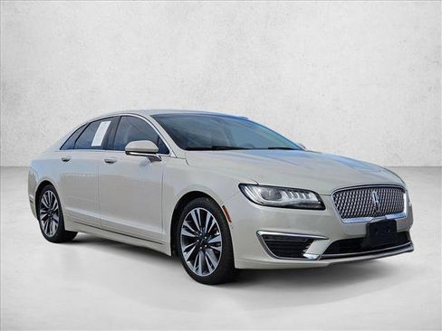 Used 2019 Lincoln MKZ Reserve image 3