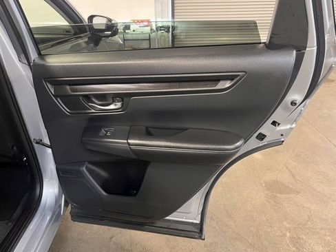 Used 2025 Honda CR-V EX image 15