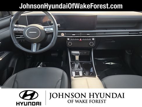 Certified 2025 Hyundai Tucson SEL image 17