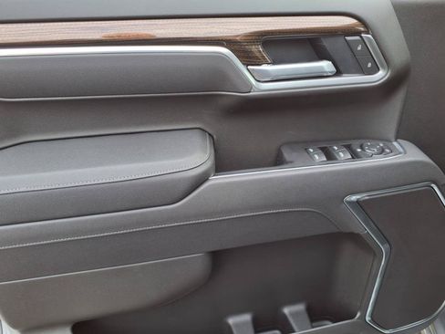 New 2025 Chevrolet Silverado 1500 RST AWD/4WD image 10