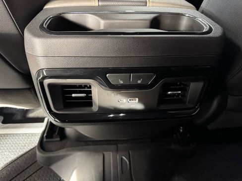 Used 2024 Chevrolet Silverado 1500 ZR2 w/ Technology Package image 13