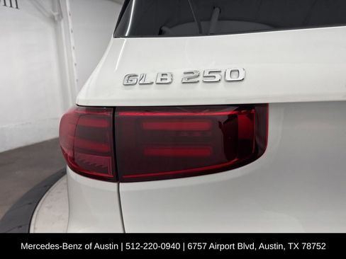 Certified 2026 Mercedes-Benz GLB 250 image 12